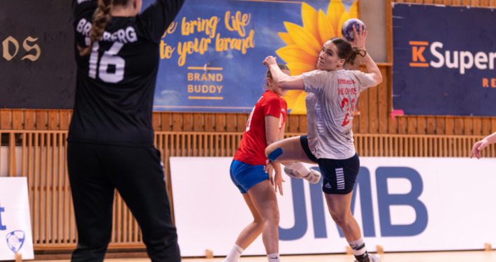 Ella Holopainen, 2025-26