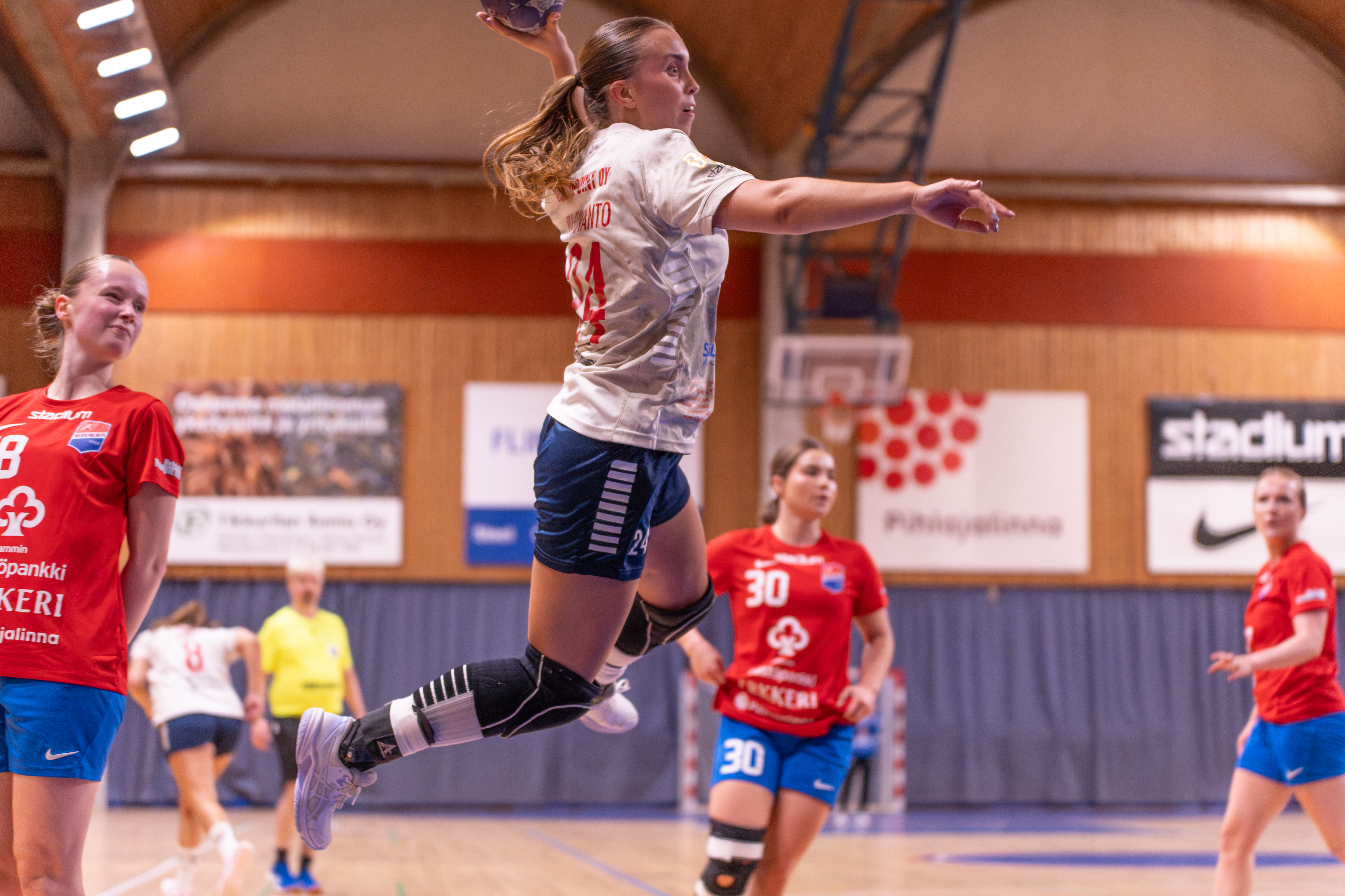 Joanna Yli-Suvanto, HIFK 25-26