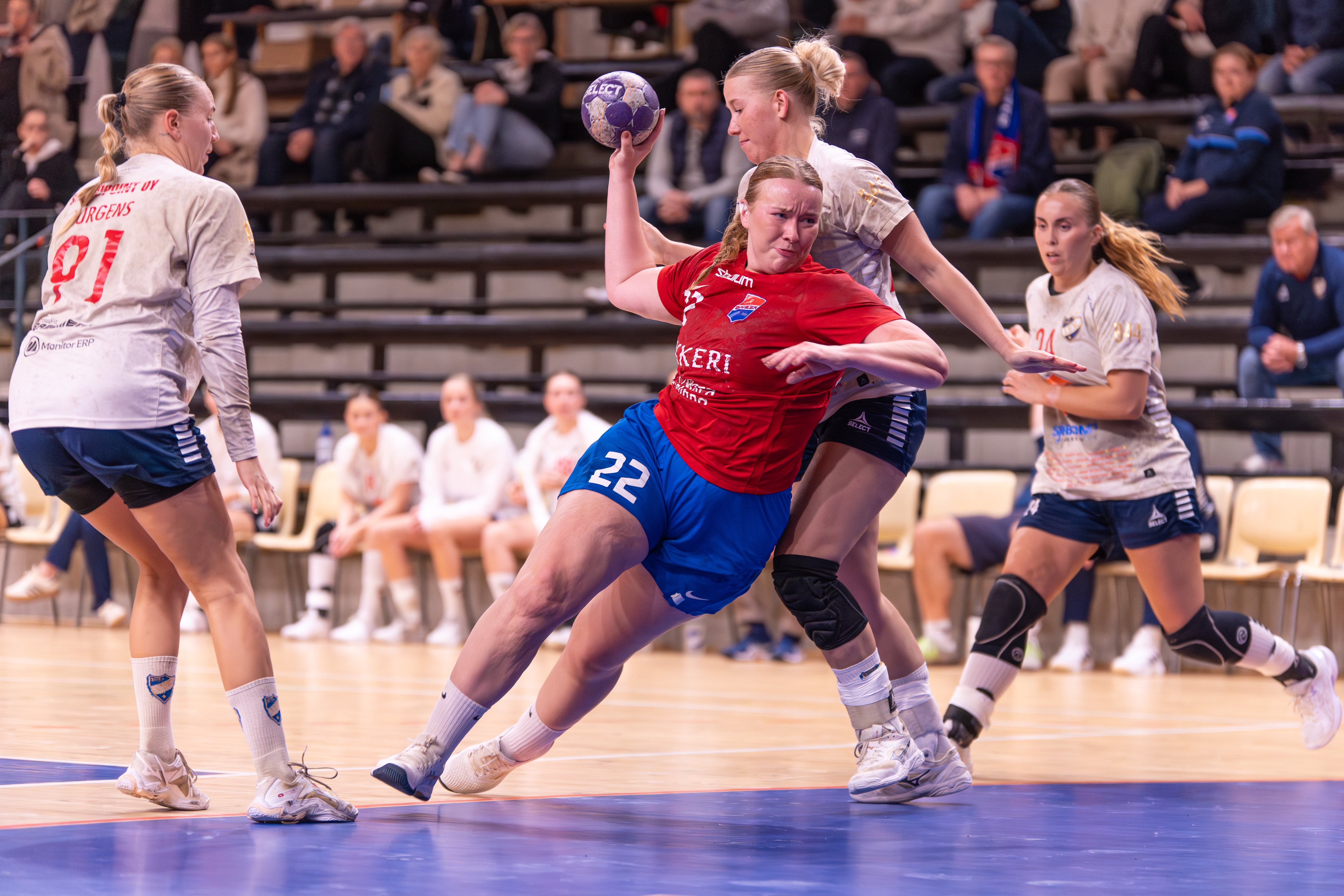 Jessica Gammals, 2025-26, Dicken